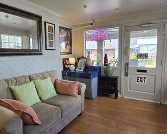 Beston Inn Seattle - Seattle - Living room