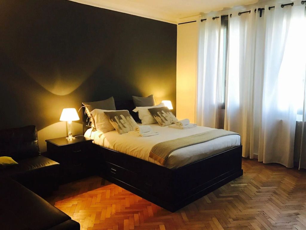 بي آند بي إكسبيريانس