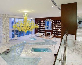 Luxury Ocean View 2BR Corner Unit at W residence - Miami