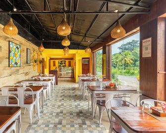 Tsg Blue Resort & Spa - Jālebar - Restaurant