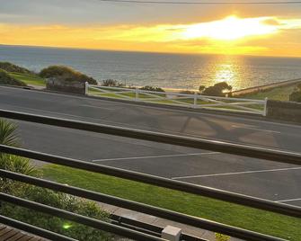 Centreport Units - Portland - Balcone