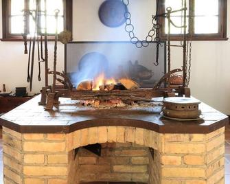 Charming house with 3 rooms and a big garden - Codroipo