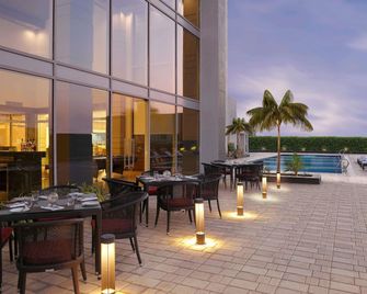 Mercure Chennai Sriperumbudur - Srīperumbūdūr - Bar