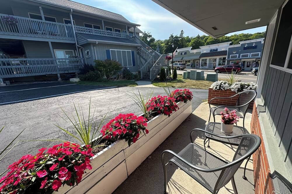Downtown Inn - Sister Bay - Balkon