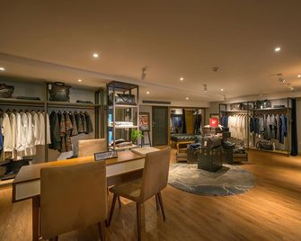 Bespoke Trendy Hotel Hanoi - Hanoi