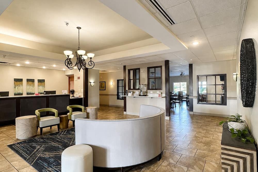 La Quinta Inn & Suites by Wyndham Biloxi - בילוקסי - לובי