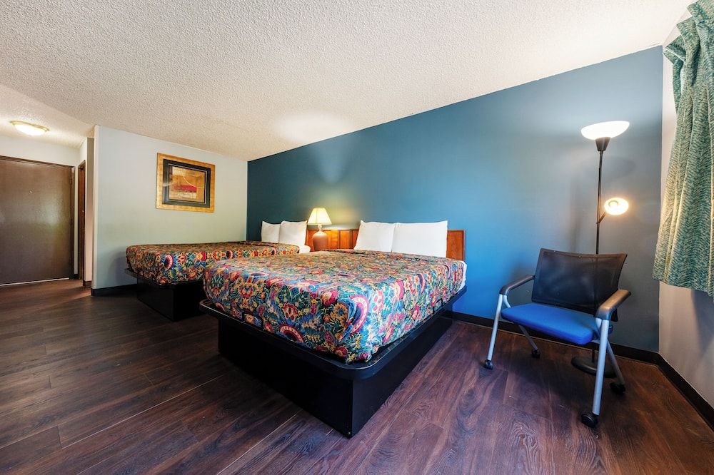 بست فاليو إن باي أو واي او ارتلاند أور ساوث إيست - بورتلاند (اوريغون) - مبنى