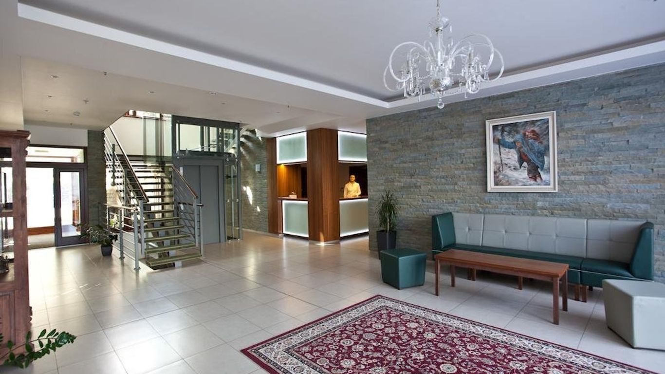 Beltine Forest Hotel