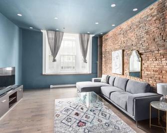 Boutique Lofts Notre Dame - Vieux Montréal - Montreal
