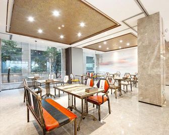 Gem Hotel - Bengbu - Ресторан
