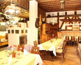 Hotel-Landgasthof Schuster - Greding - Restaurant