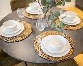 Alphabet Apartments - Villapark 2 - Rotterdam