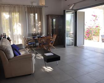 Villa Chrysi Agios Andreas - Katakolo - Living room