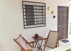 Apartment with beautiful beach 3 blocks walking - Sayulita - Patio