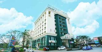 The Tray Hotel - Hải Phòng
