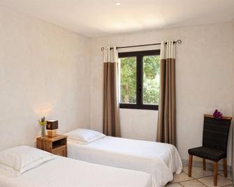 Chambre d'Hôtes Domaine Pero Longo - Sartène - Habitación