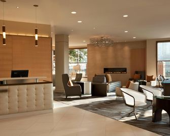 DoubleTree Suites by Hilton Boston - Boston - Lounge