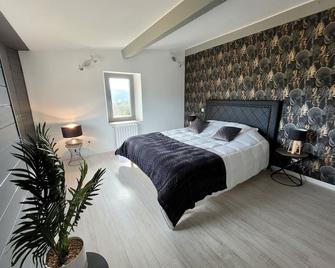 B&B Les Grandes Mollières - Peyruis - Chambre