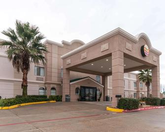 Comfort Inn Conroe - Conroe - Building