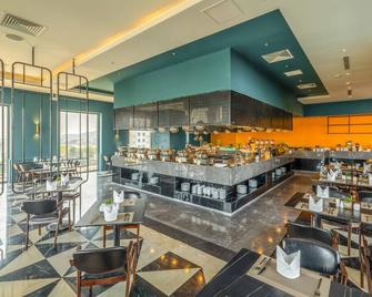 La Vela Hue Hotel - 順化 - 餐廳