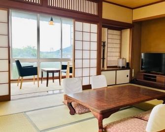 Hagi No Mikuriya Takadai - Hagi - Salle à manger