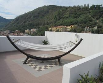 Sicilia - Casa Bianca piccola - Rodì Milici - Balcón