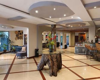 Fairway Hotel & Spa - Kampala - Lobi