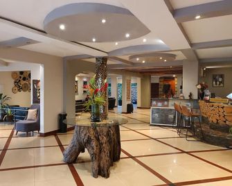 Fairway Hotel & Spa - Kampala - Lobby