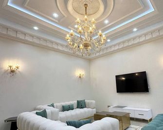 Luxury Villa, Central Ac, Bbq, Ideal For Events - Mahdia