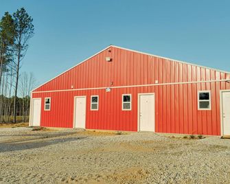 Lux Studio Suite Near Hot Springs & Ouachita River - Malvern - Gebouw