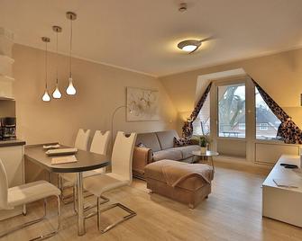 Ferienh Wohldstraße 6 a Ferienhaus Wohldstr 6a Appartement 18 - Timmendorfer Strand - Salon