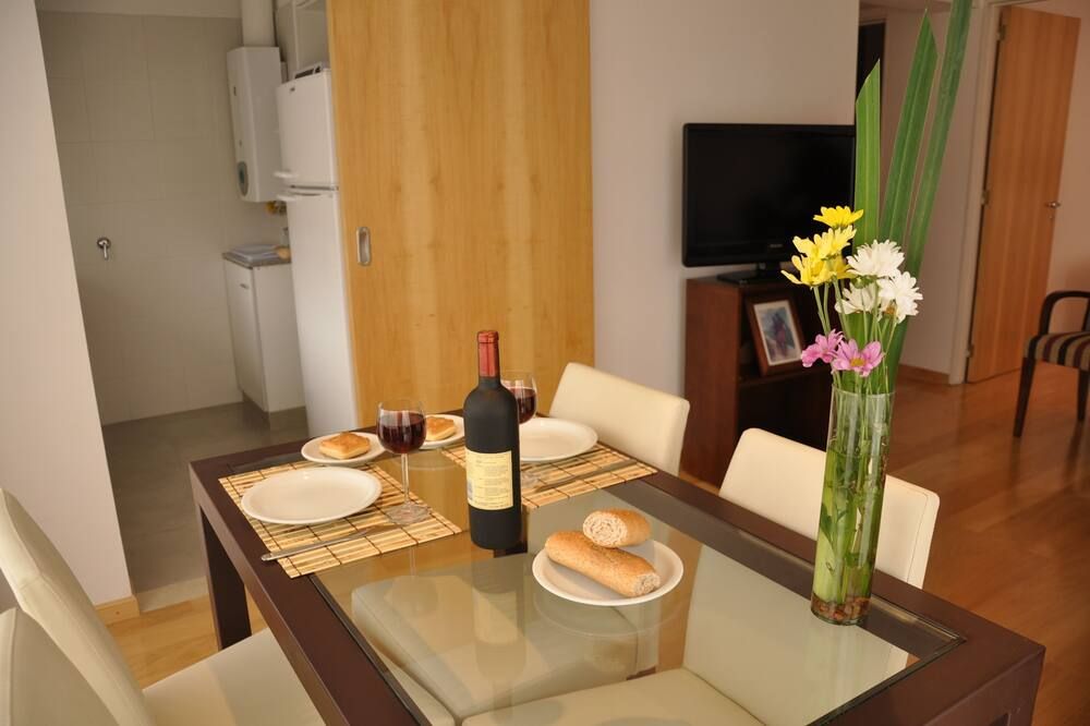 ليفين ريزيدنس - روزاريو - غرفة طعام