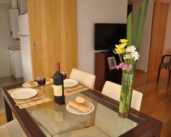 Livin' Residence Rosario - Rosario - Comedor