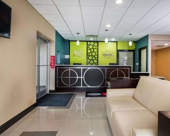Royal Extended Stay Hotel - Selma - Recepce