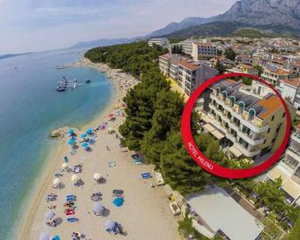 Hotel Milenij - Makarska - Edificio