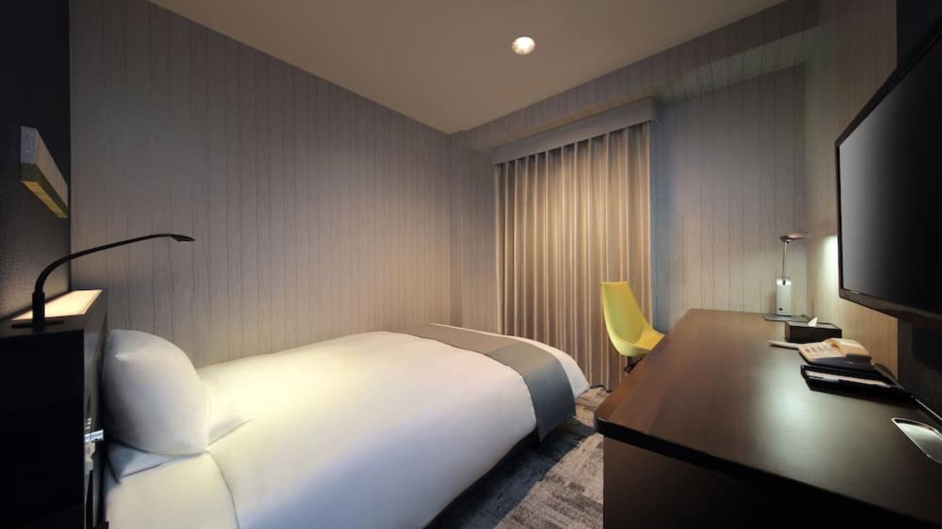 Jr-East Hotel Mets Fukushima