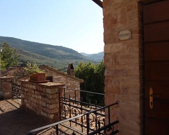 La Bastiglia - Spello - Balkon