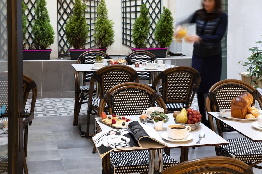 فندق دو مونت دوري باتينوليس