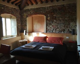 Un Angelo Alla Mia Tavola - Sarzana - Camera da letto