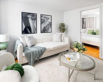 Bright 1br Escape In Lower East Side Nyc - نيويورك - غرفة معيشة