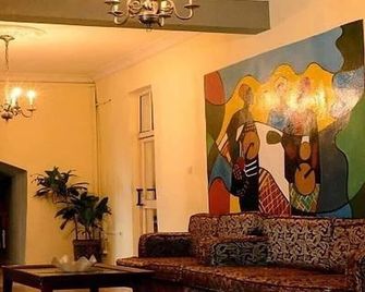 Christine Apartment Hotel Ltd - Port Harcourt - Living room