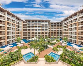 Henann Tawala Resort - Panglao - Building