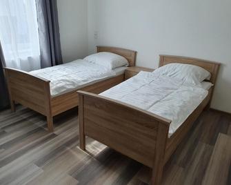 Davidoff Hotel - Langenhagen - Schlafzimmer