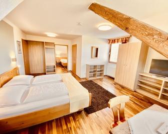 Gasthof zum Moosmann - Familie Pachernigg - Arnfels - Bedroom
