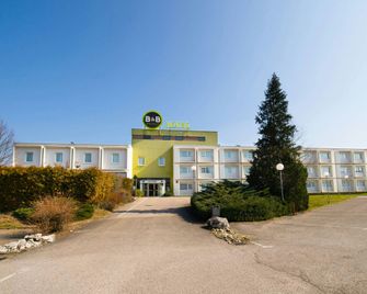 B&B HOTEL Besançon Chateaufarine - Besançon - Building