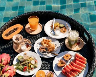 Ratana Hotel Chalong - Rawai - Φαγητό