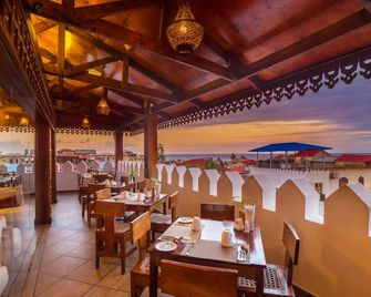 Turaco Spice Tree, a Tribute Portfolio Hotel - סטון טאון - מסעדה