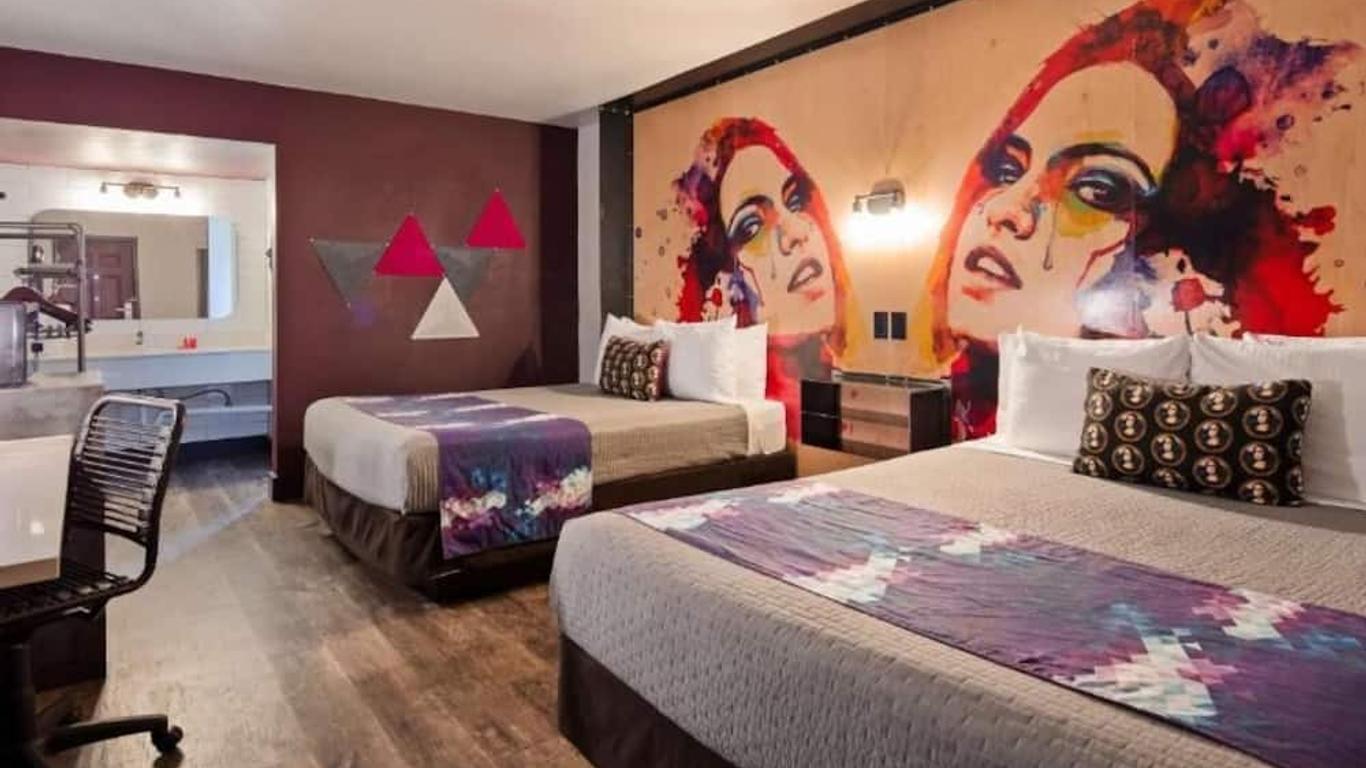 Downtown Phoenix Hotel