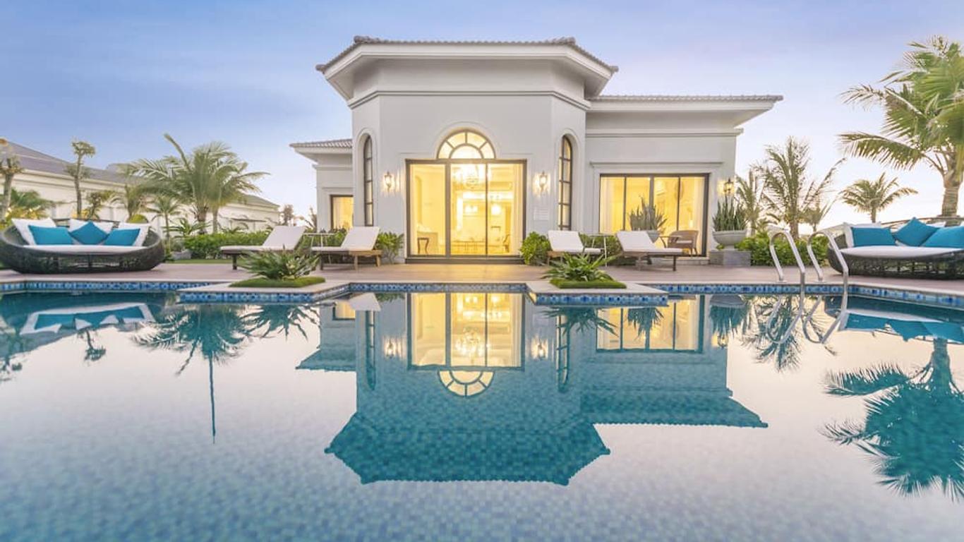 Vinpearl Cua Hoi, Affiliated by Melia