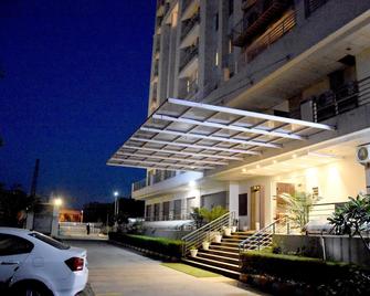 Starlit Suites Neemrana - Neemrana - Edificio